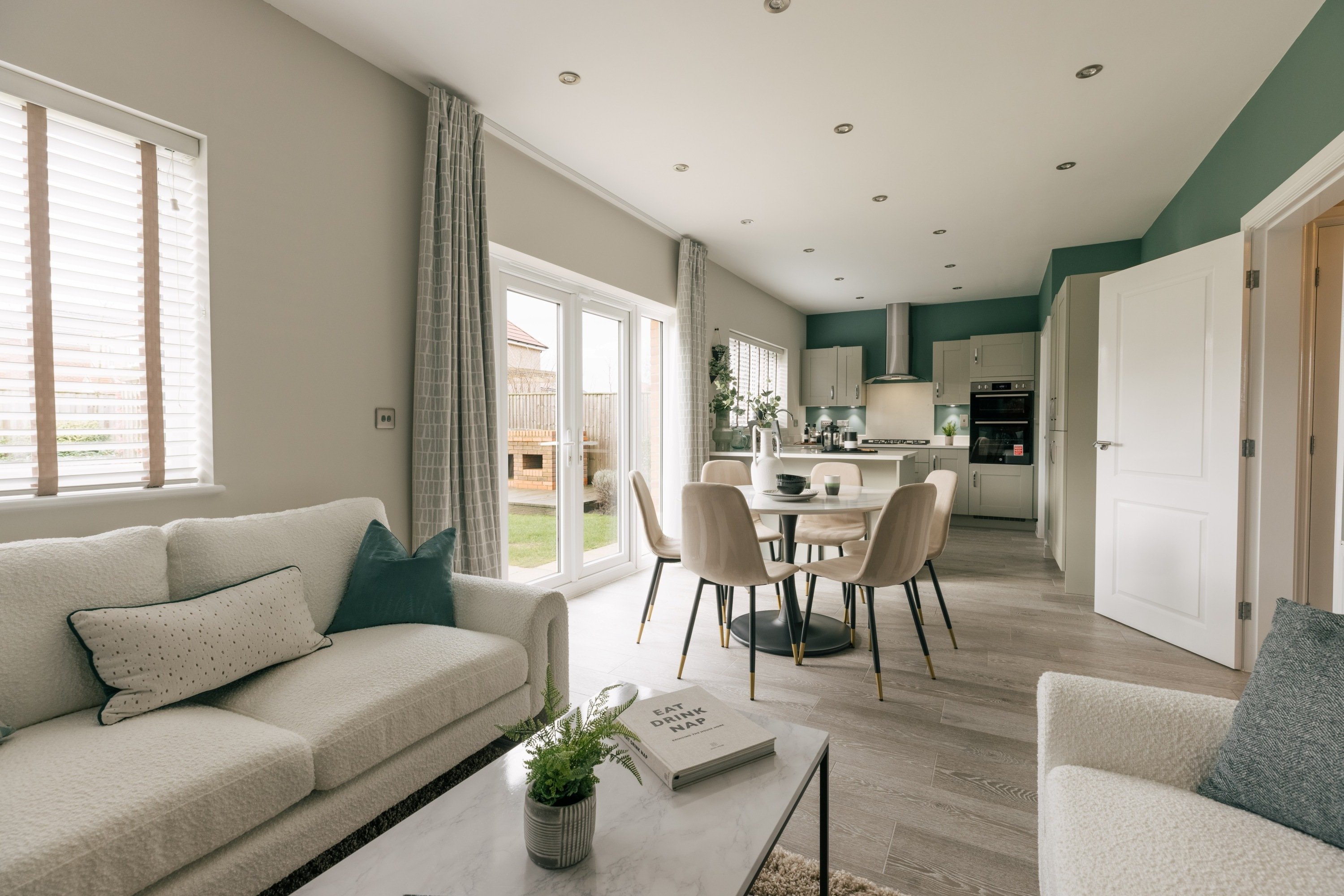 AnwylHomes_Henley open plan-63